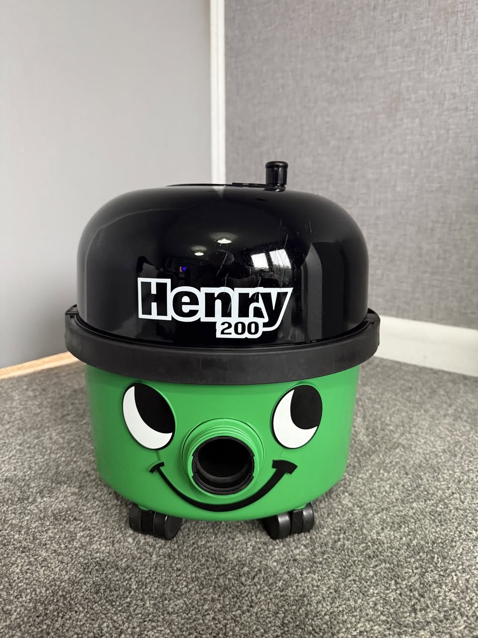Numatic Henry HVR200 | Brand New Toolkit + 5 Bags thumbnail 3