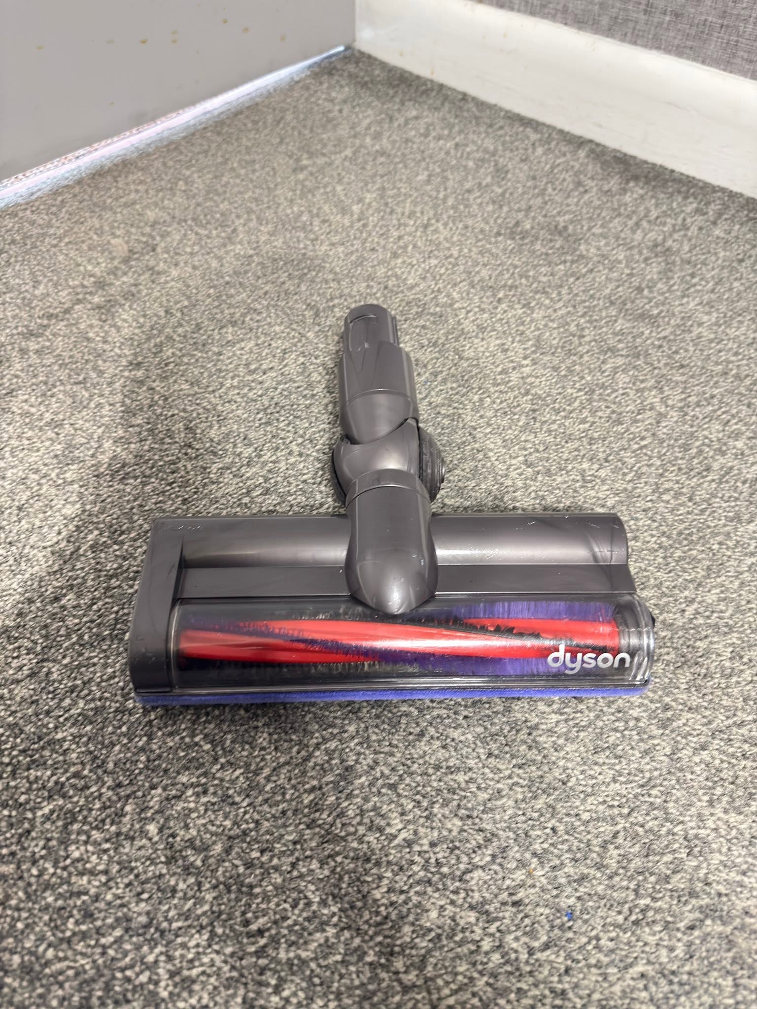 Dyson V6 Animal Cordless Vacuum Cleaner | New Battery & All Accessories Included thumbnail 5